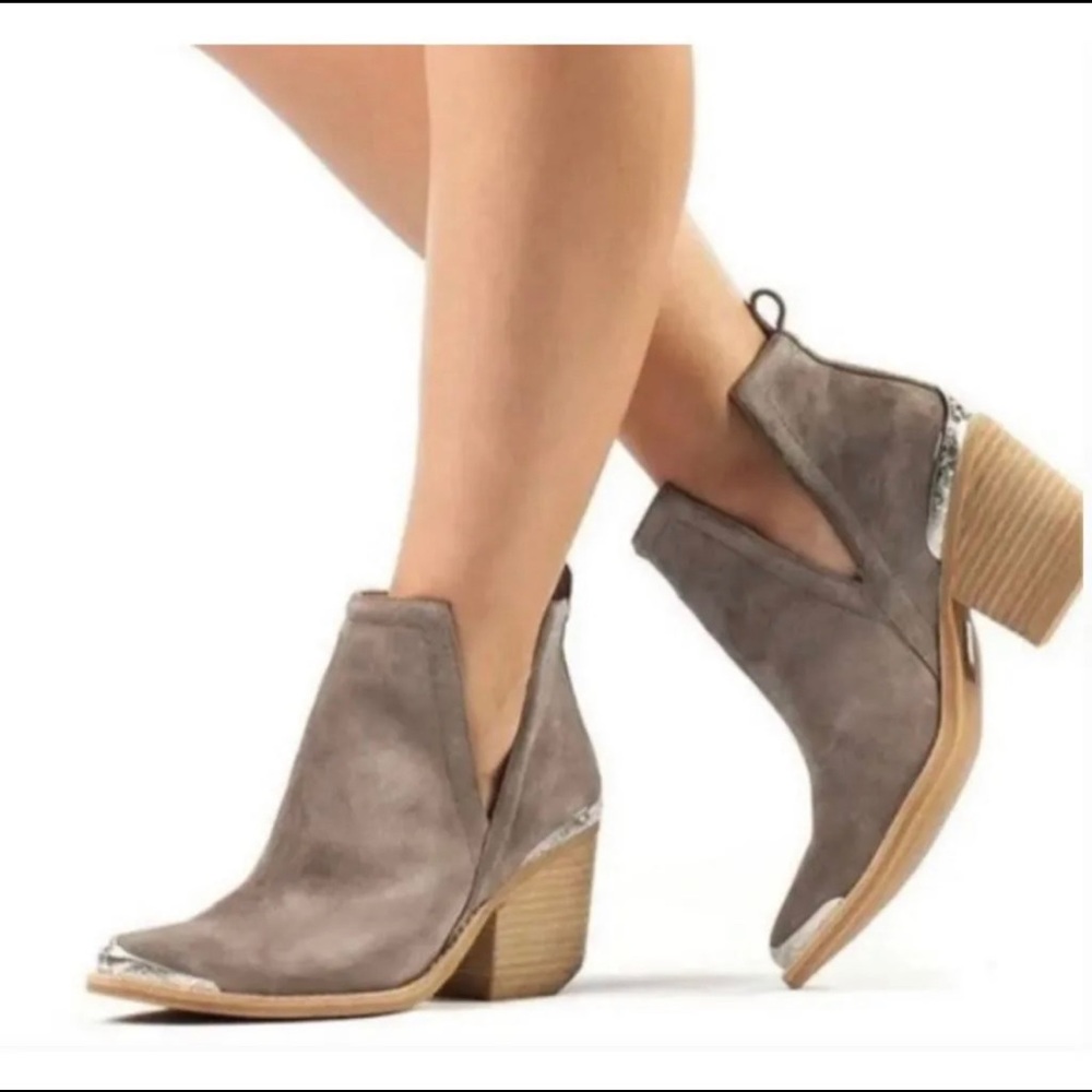 Tan suede, Jeffrey Campbell Cormwells